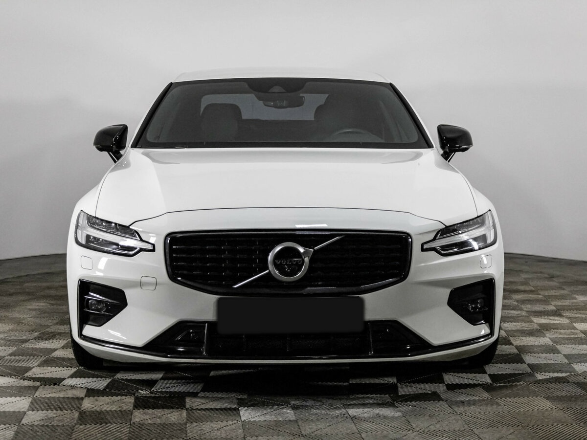 Volvo S60 2020 года с пробегом. Фото: #1
