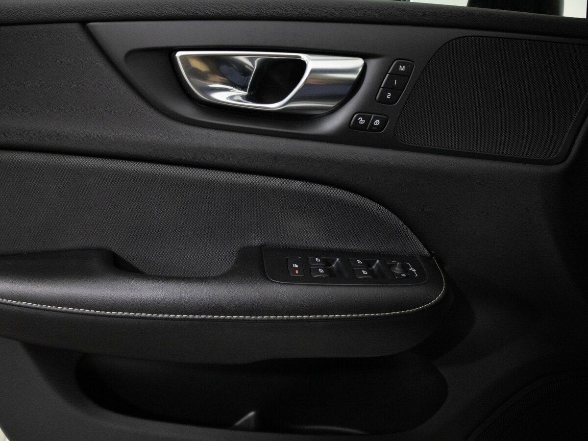 Volvo S60 2020 года с пробегом. Фото: #12