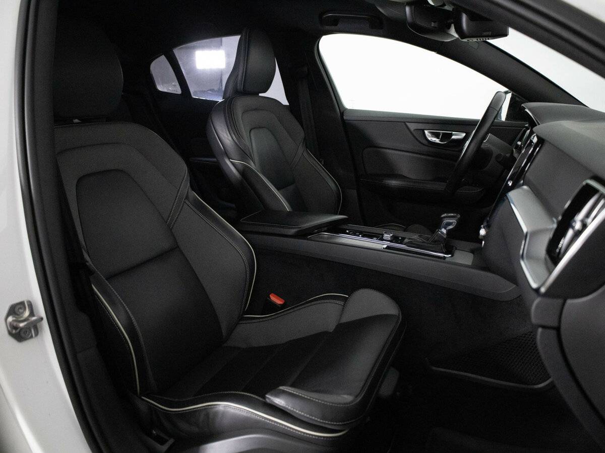 Volvo S60 2020 года с пробегом. Фото: #16