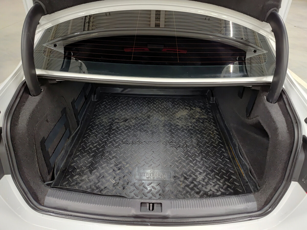 Audi A4 2012 года с пробегом. Фото: #9