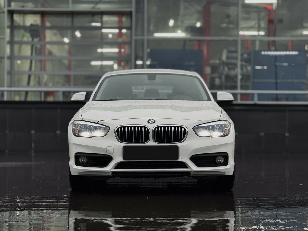BMW 1 серии 2018 года с пробегом. Фото: #1
