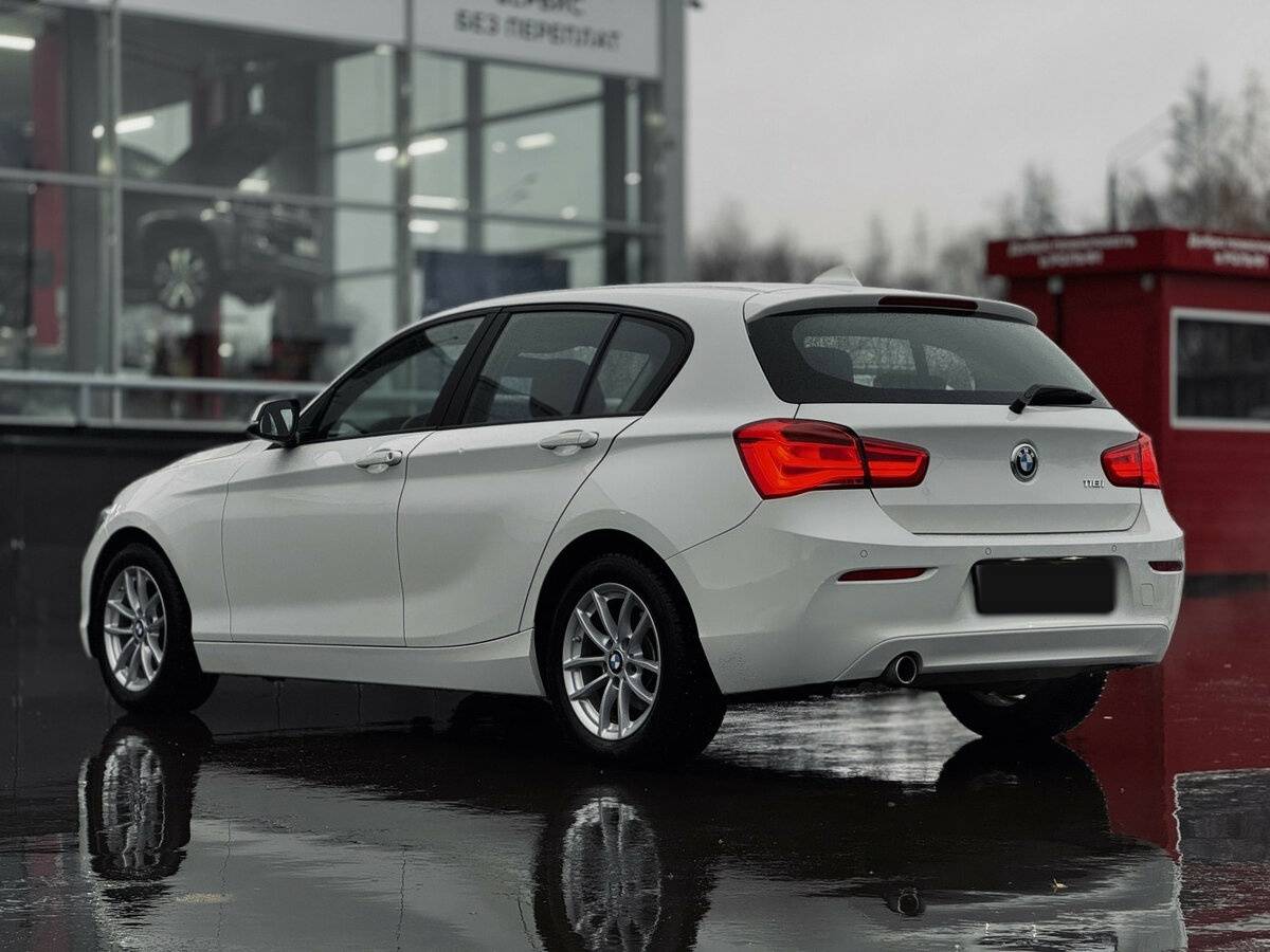 BMW 1 серии 2018 года с пробегом. Фото: #6