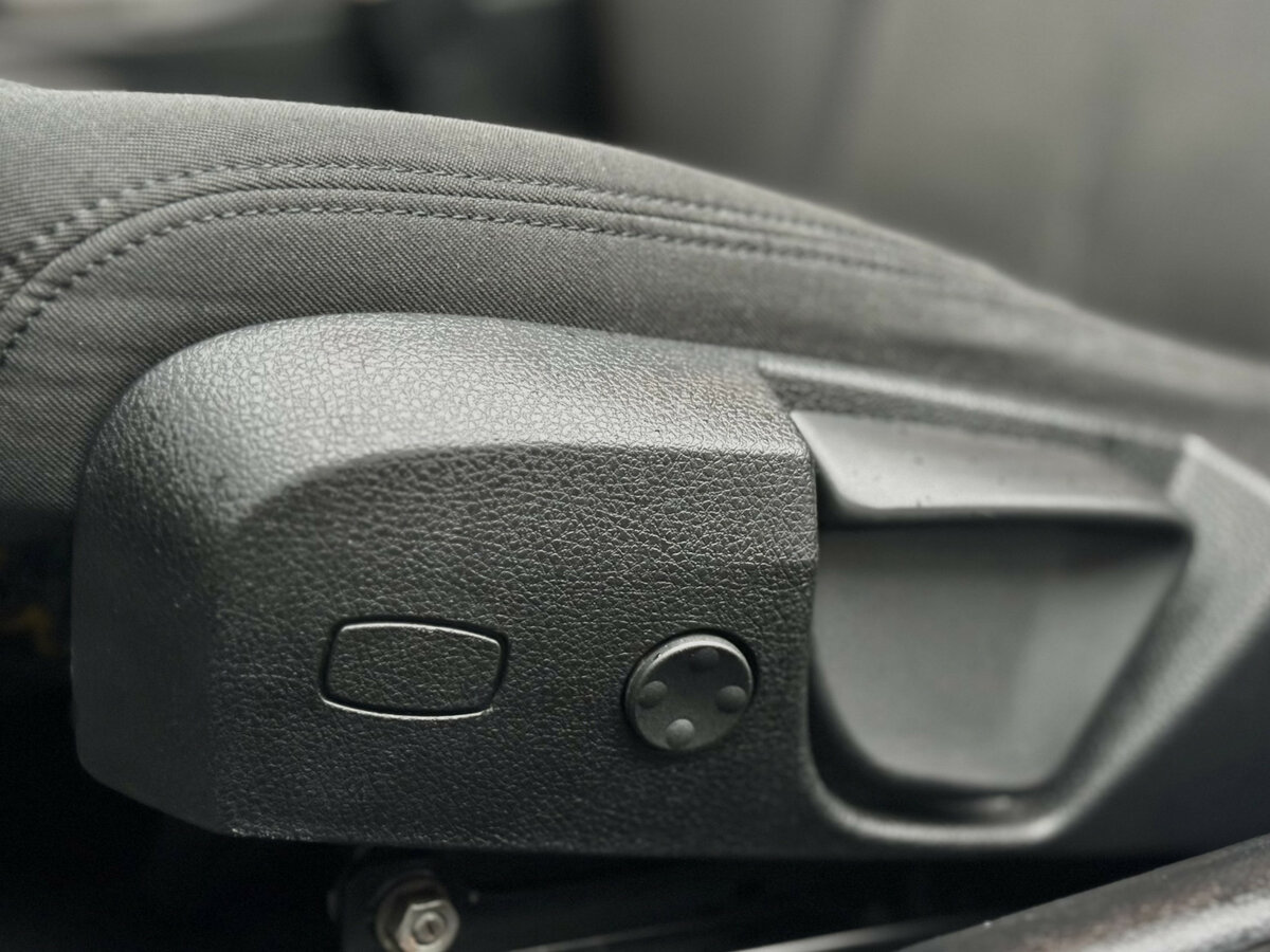 BMW 1 серии 2018 года с пробегом. Фото: #18