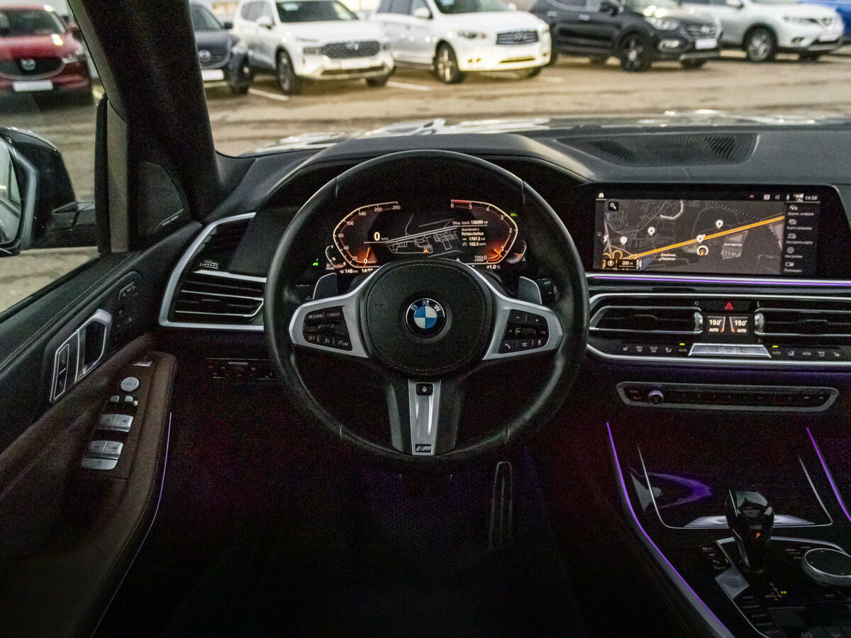 BMW X7 2020 года с пробегом. Фото: #11