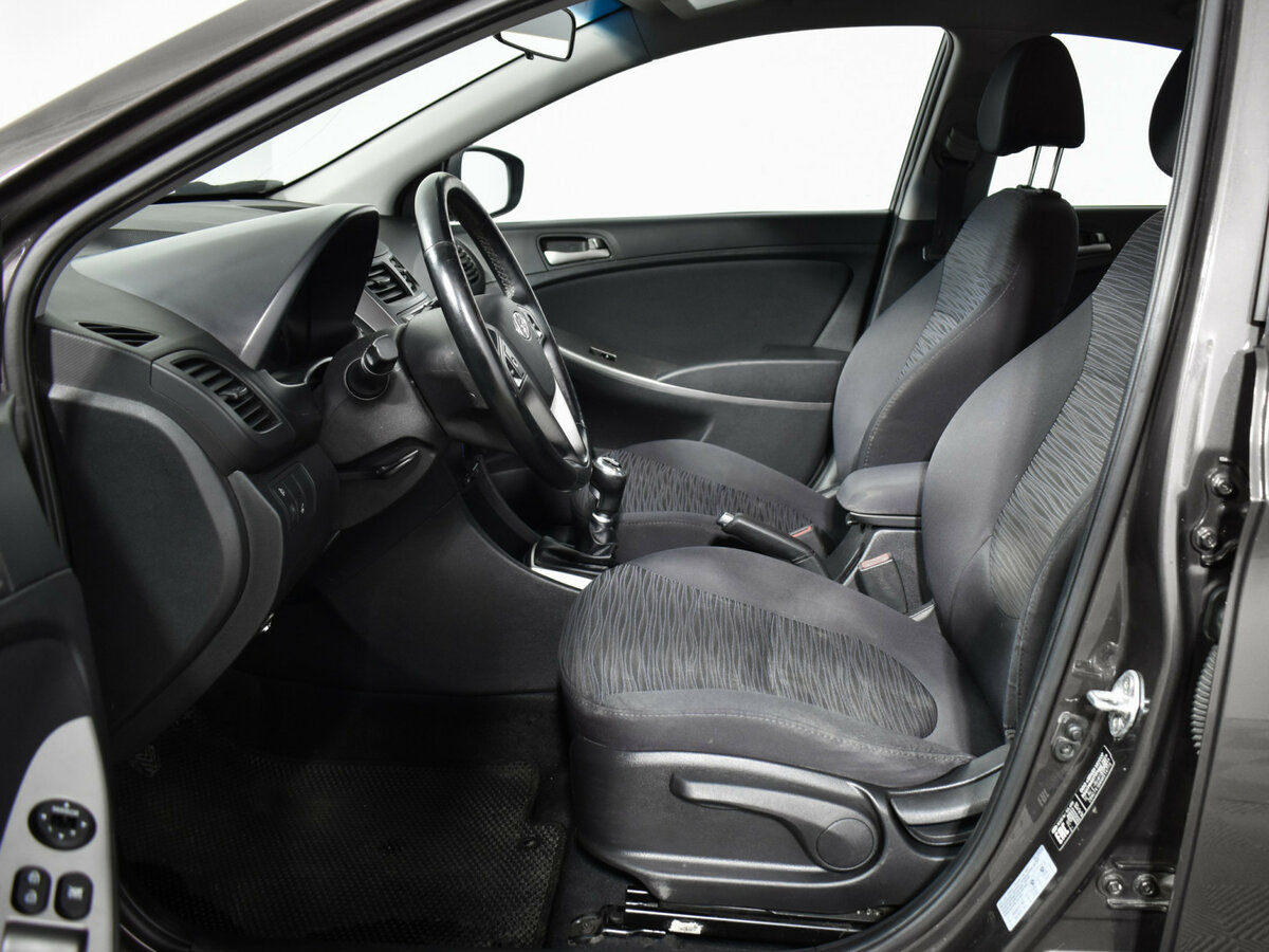 Hyundai Solaris 2016 года с пробегом. Фото: #9