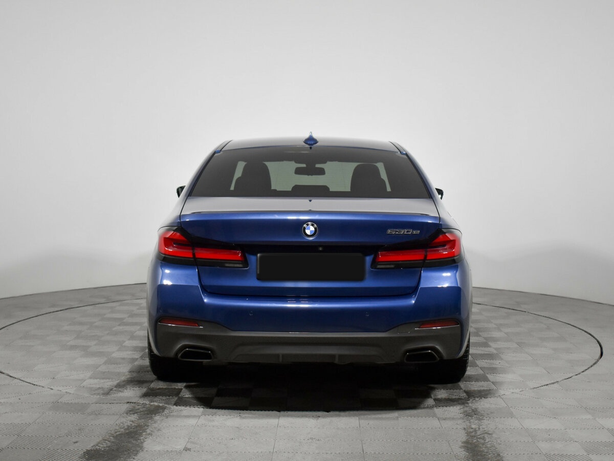 BMW 5 серии 2020 года с пробегом. Фото: #4