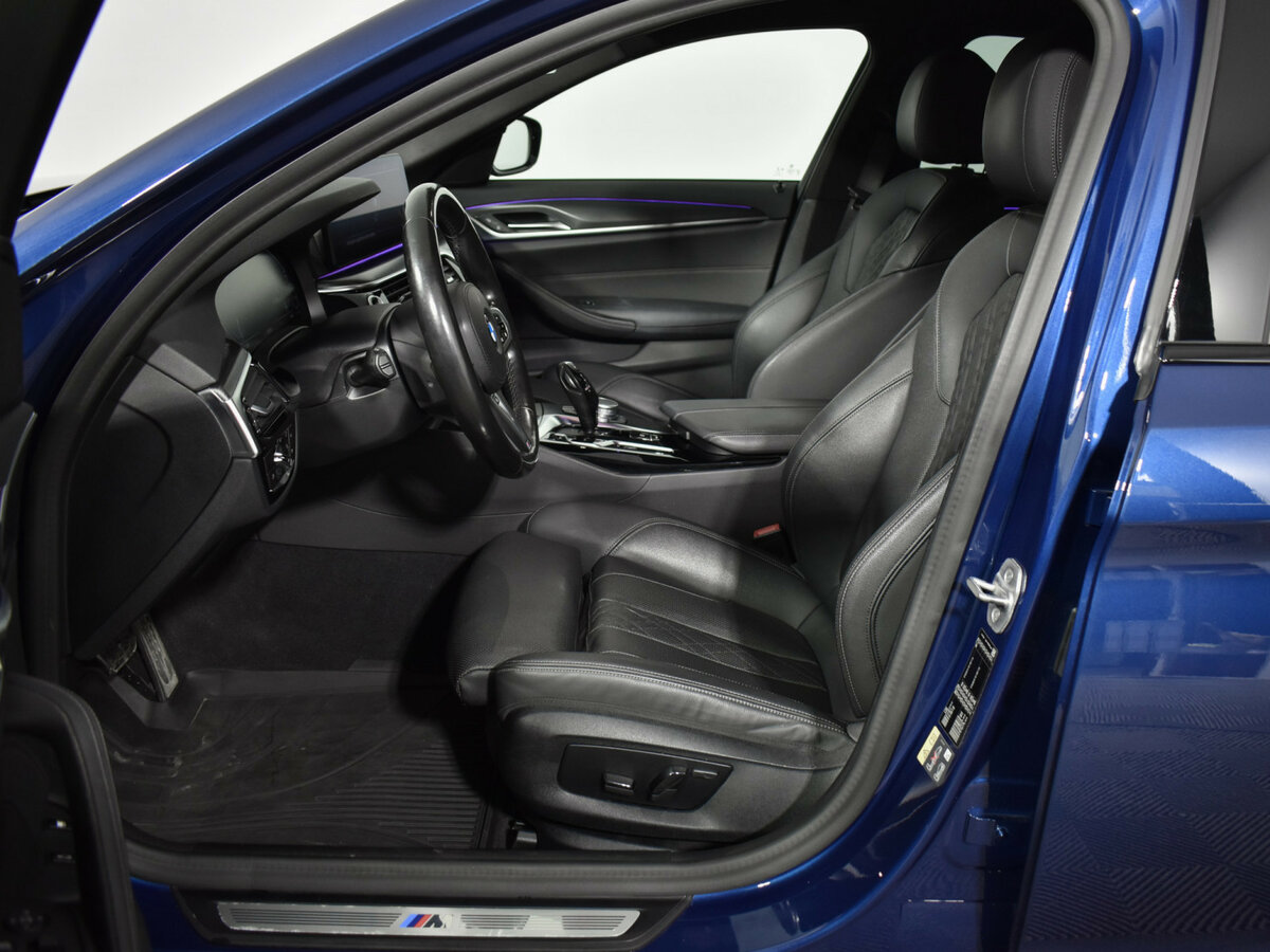 BMW 5 серии 2020 года с пробегом. Фото: #7