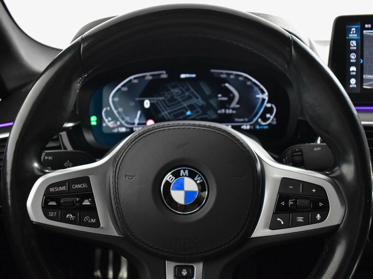 BMW 5 серии 2020 года с пробегом. Фото: #12