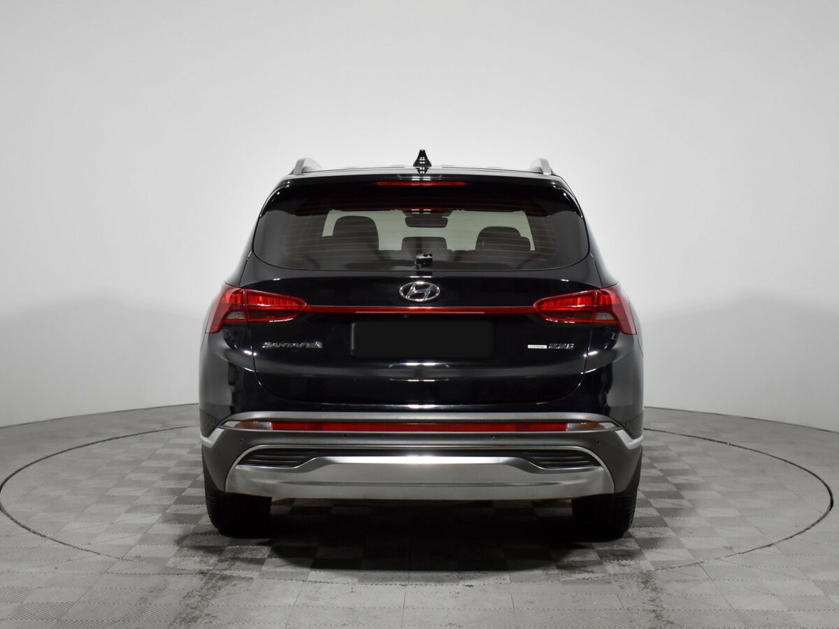 Hyundai Santa Fe 2021 года с пробегом. Фото: #4