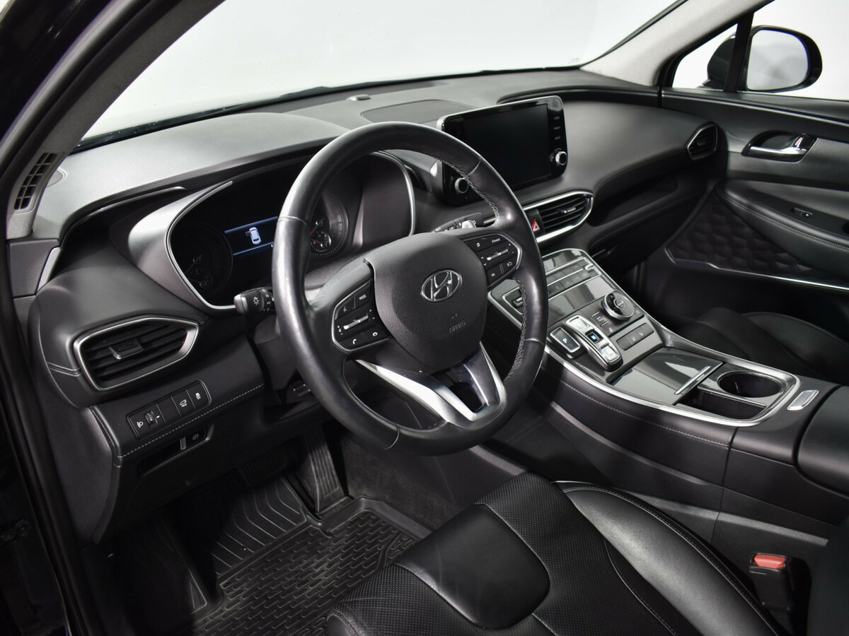 Hyundai Santa Fe 2021 года с пробегом. Фото: #6