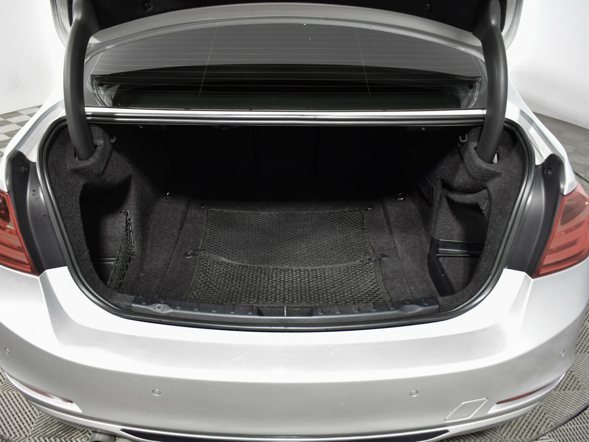 BMW 3 серии 2012 года с пробегом. Фото: #20