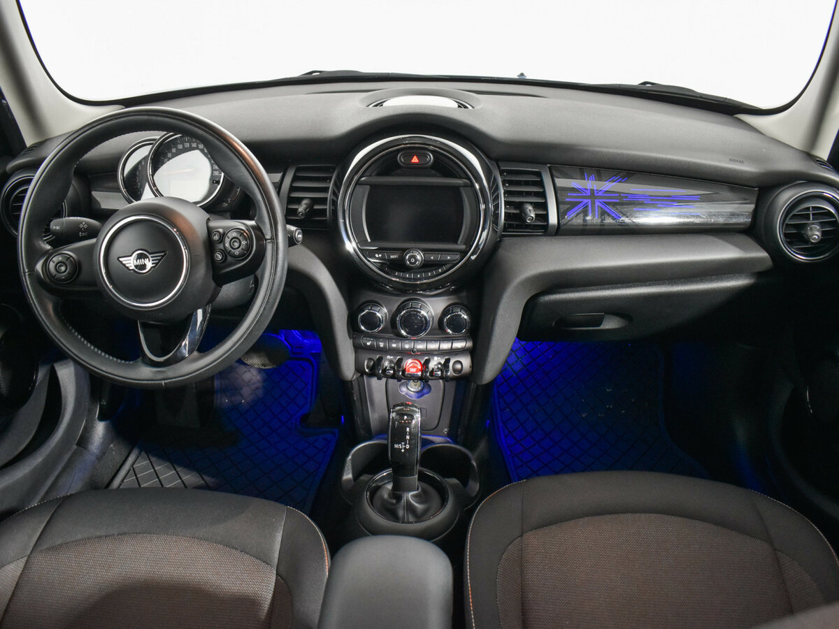 Mini Hatch 2019 года с пробегом. Фото: #13