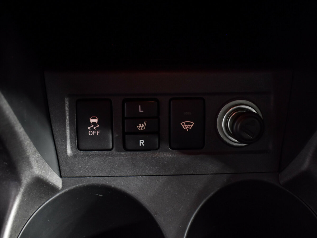 Toyota RAV4 2011 года с пробегом. Фото: #17