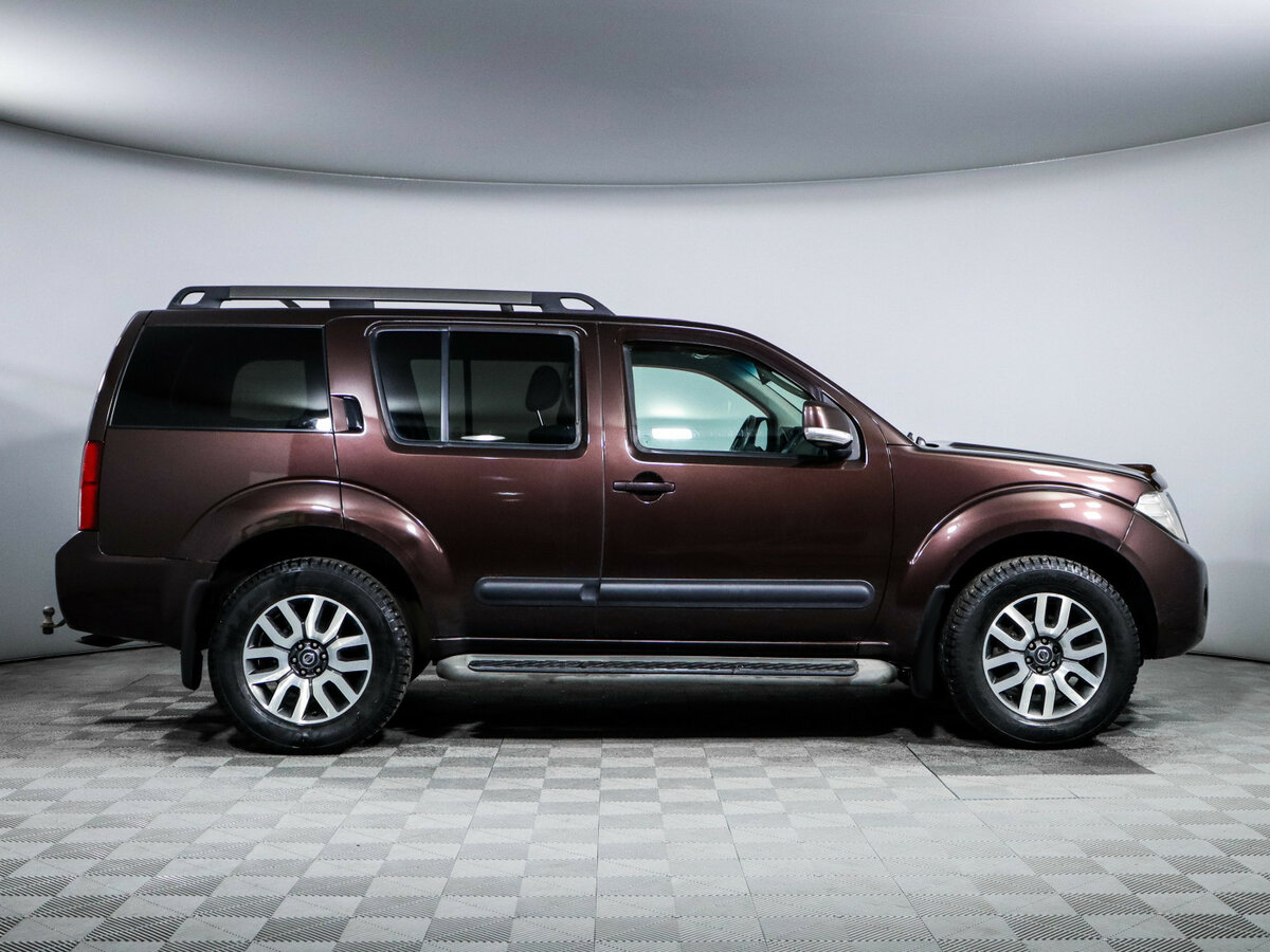 Nissan Pathfinder 2010 года с пробегом. Фото: #3