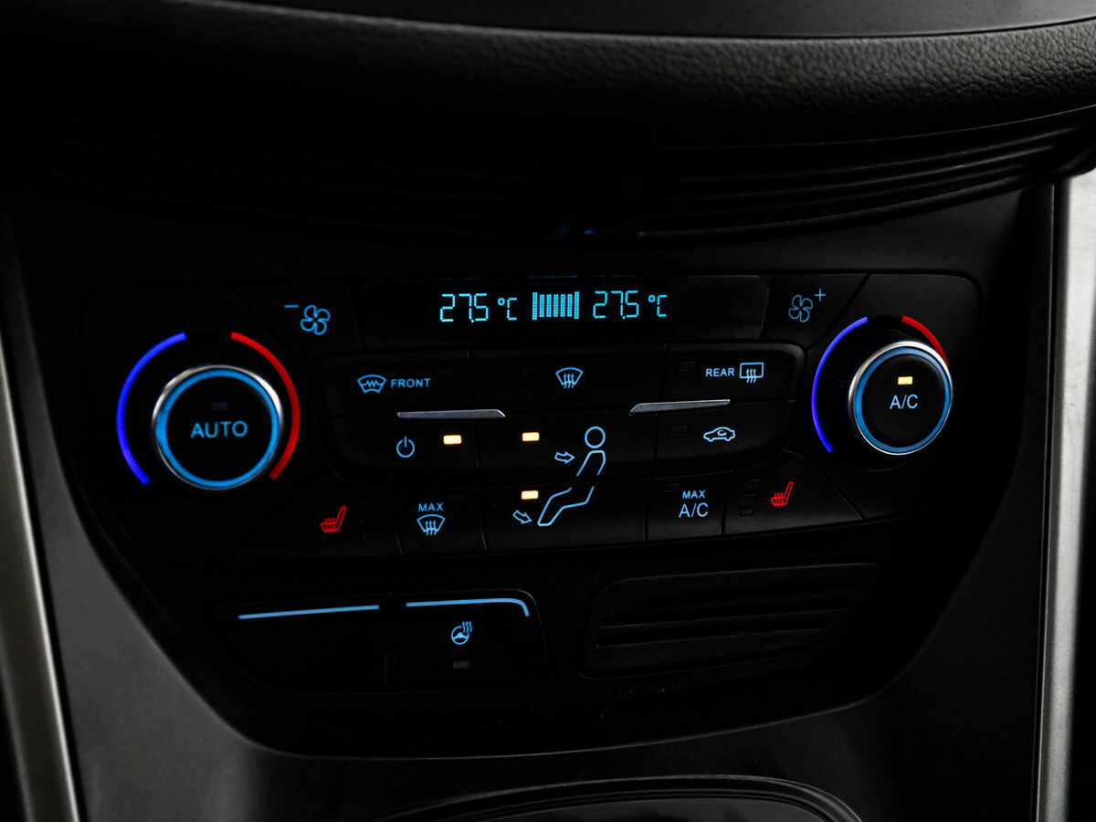 Б/У Форд Куга 2017 года. Фото: #10