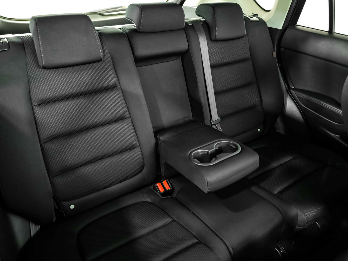 Б/У Мазда Ц-Икс-5 2015 года. Фото: #16