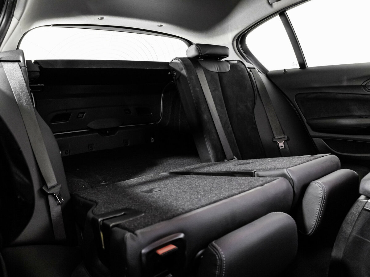 BMW 1 серии 2017 года с пробегом. Фото: #21