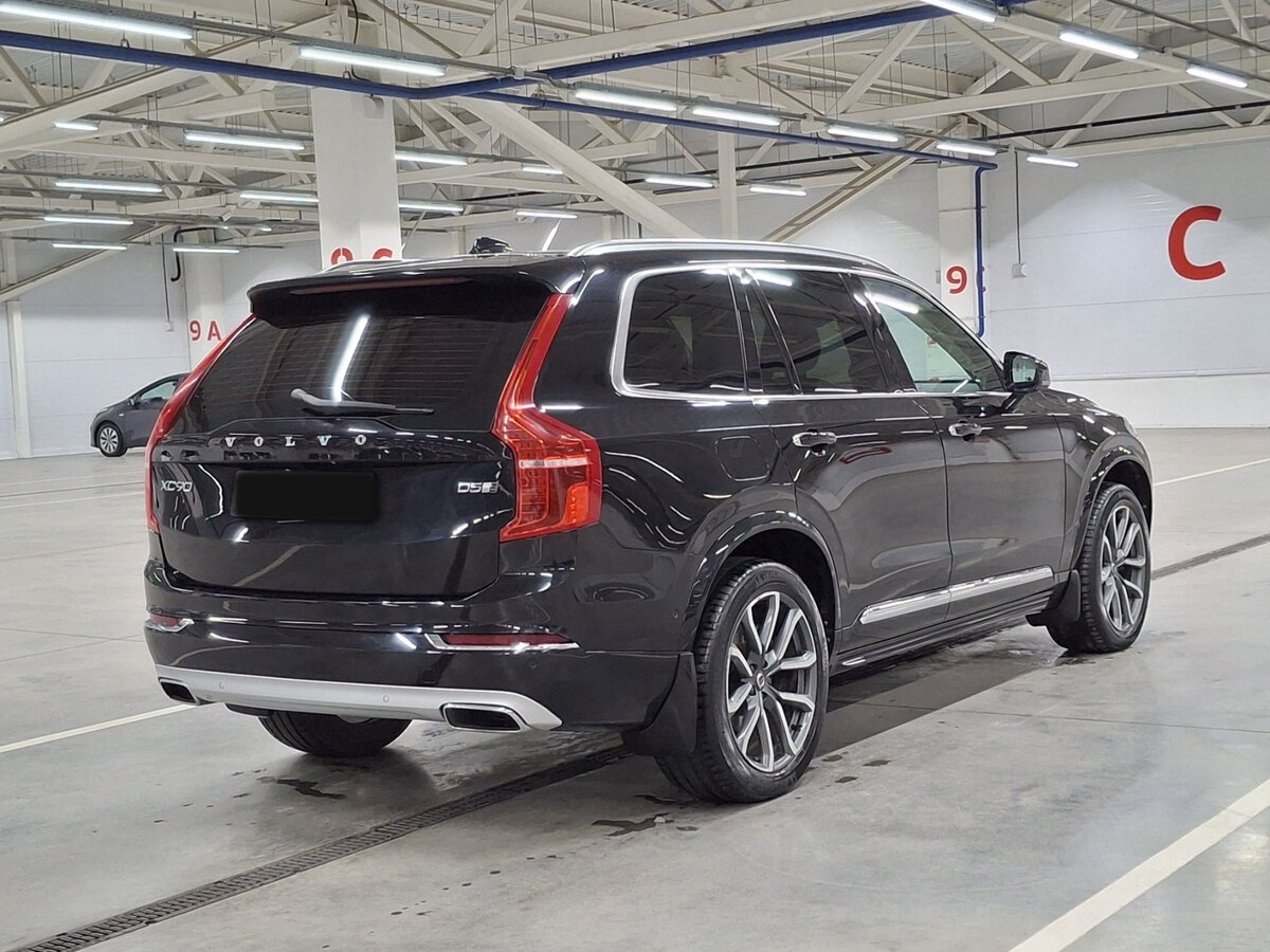 Volvo XC90 2018 года с пробегом. Фото: #4