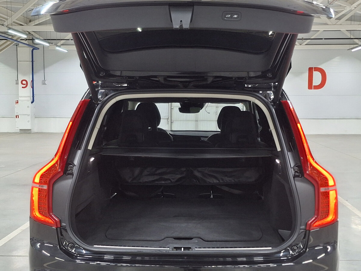 Volvo XC90 2018 года с пробегом. Фото: #9