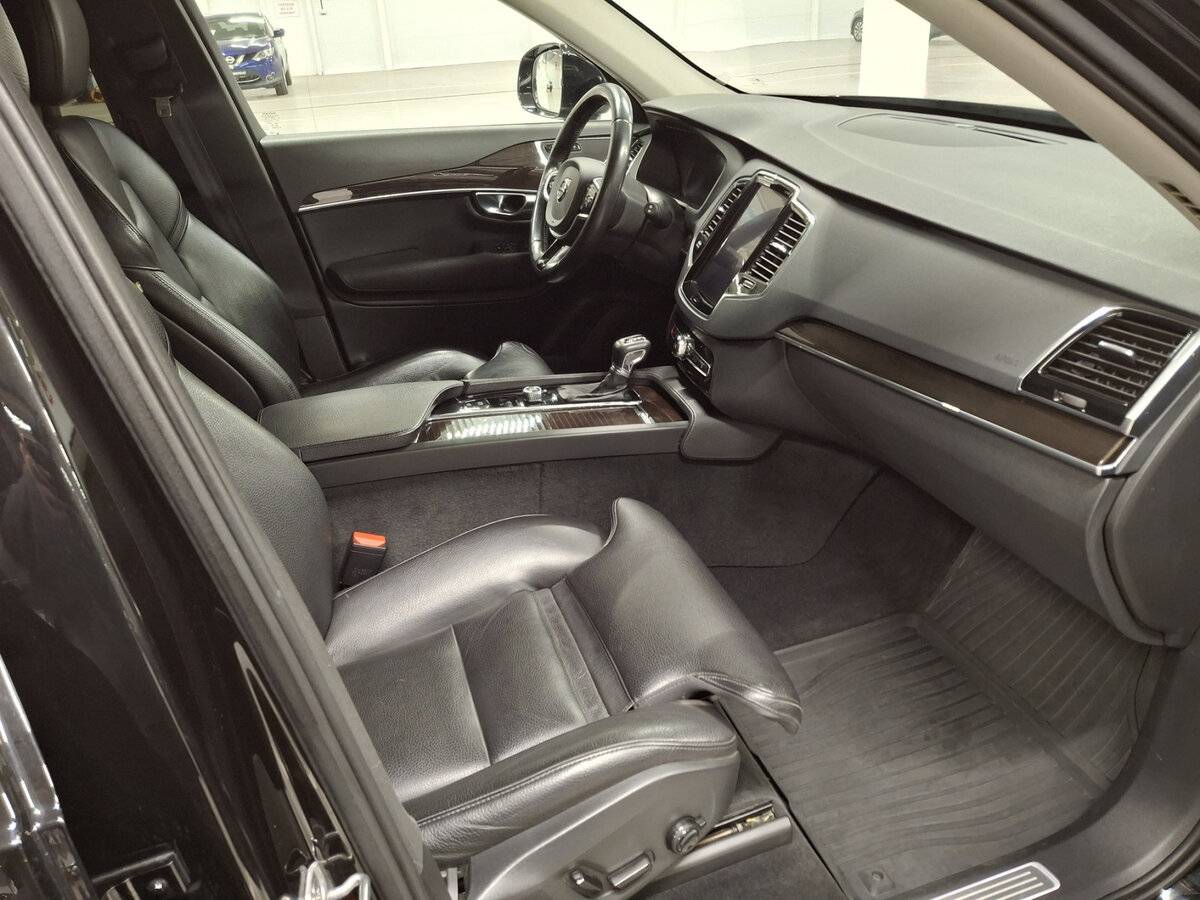 Volvo XC90 2018 года с пробегом. Фото: #10