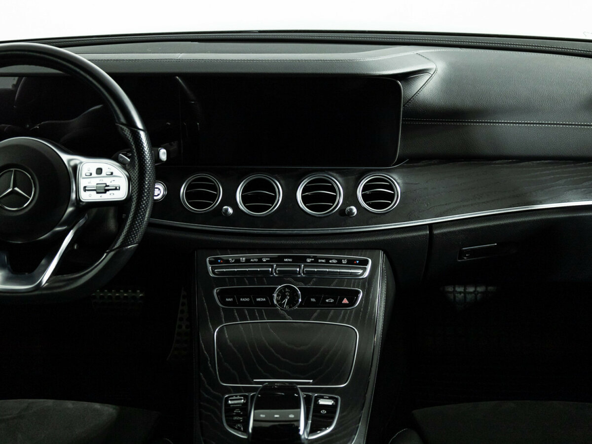 Mercedes-Benz E-Класс 2019 года с пробегом. Фото: #11