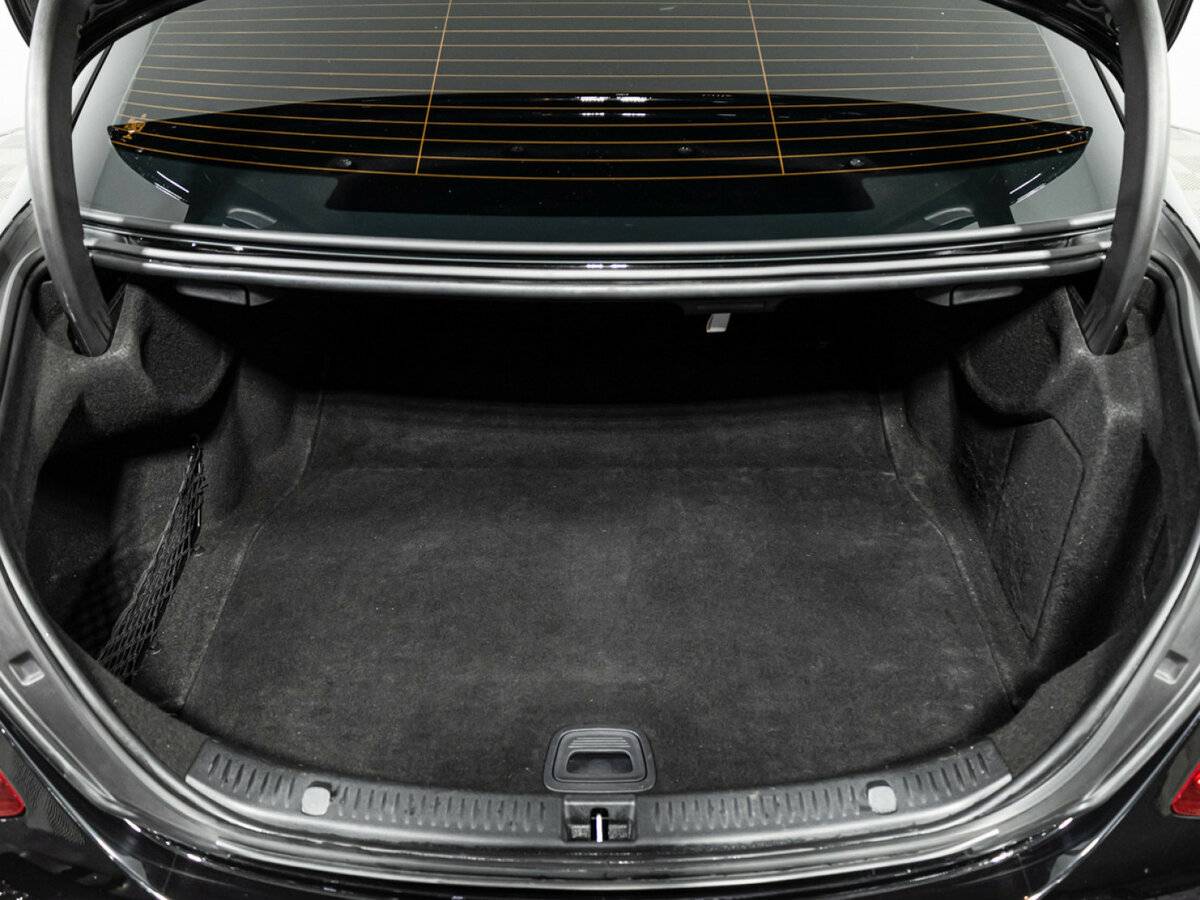 Mercedes-Benz E-Класс 2019 года с пробегом. Фото: #24