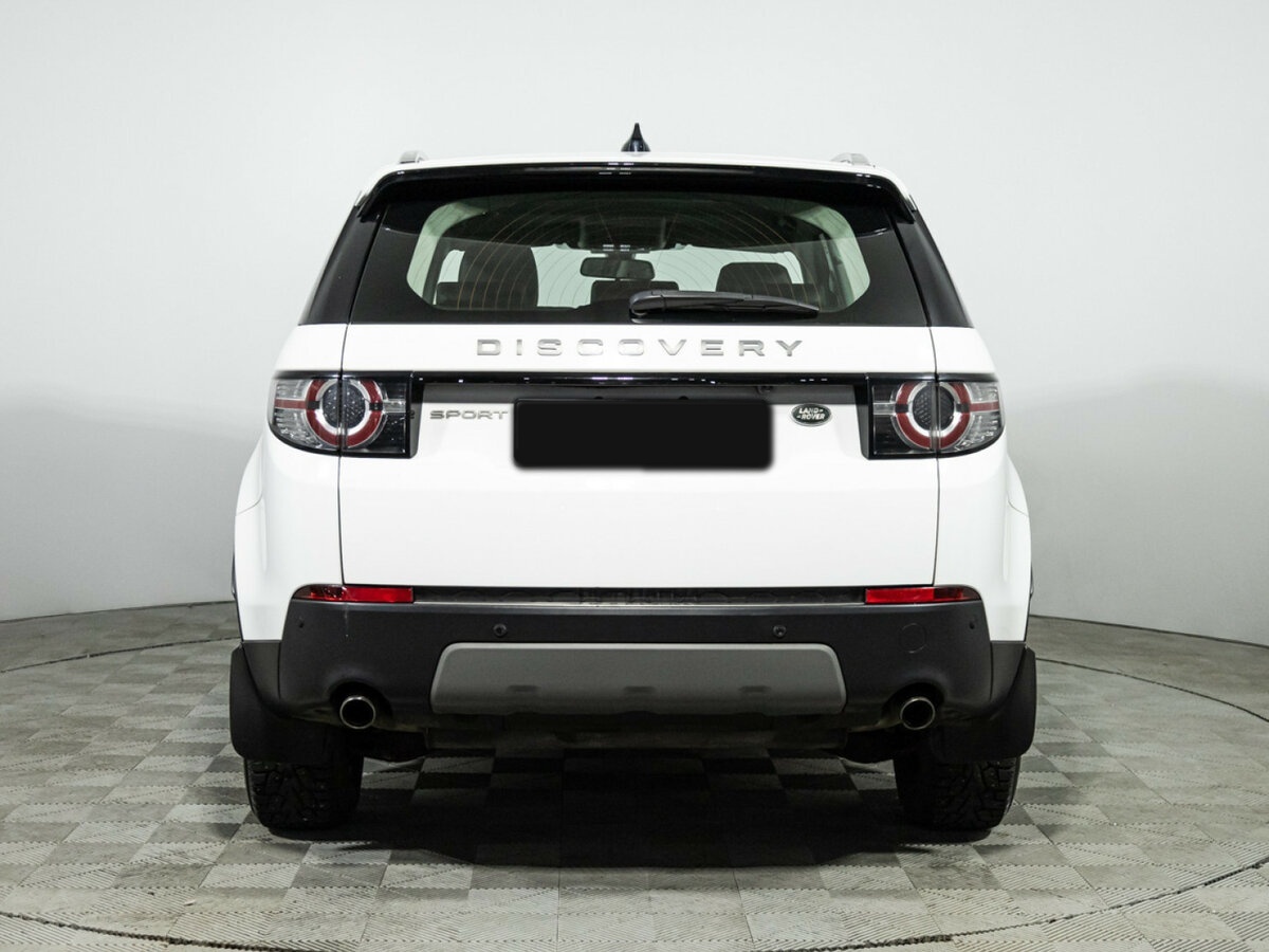 Land Rover Discovery Sport 2017 года с пробегом. Фото: #4