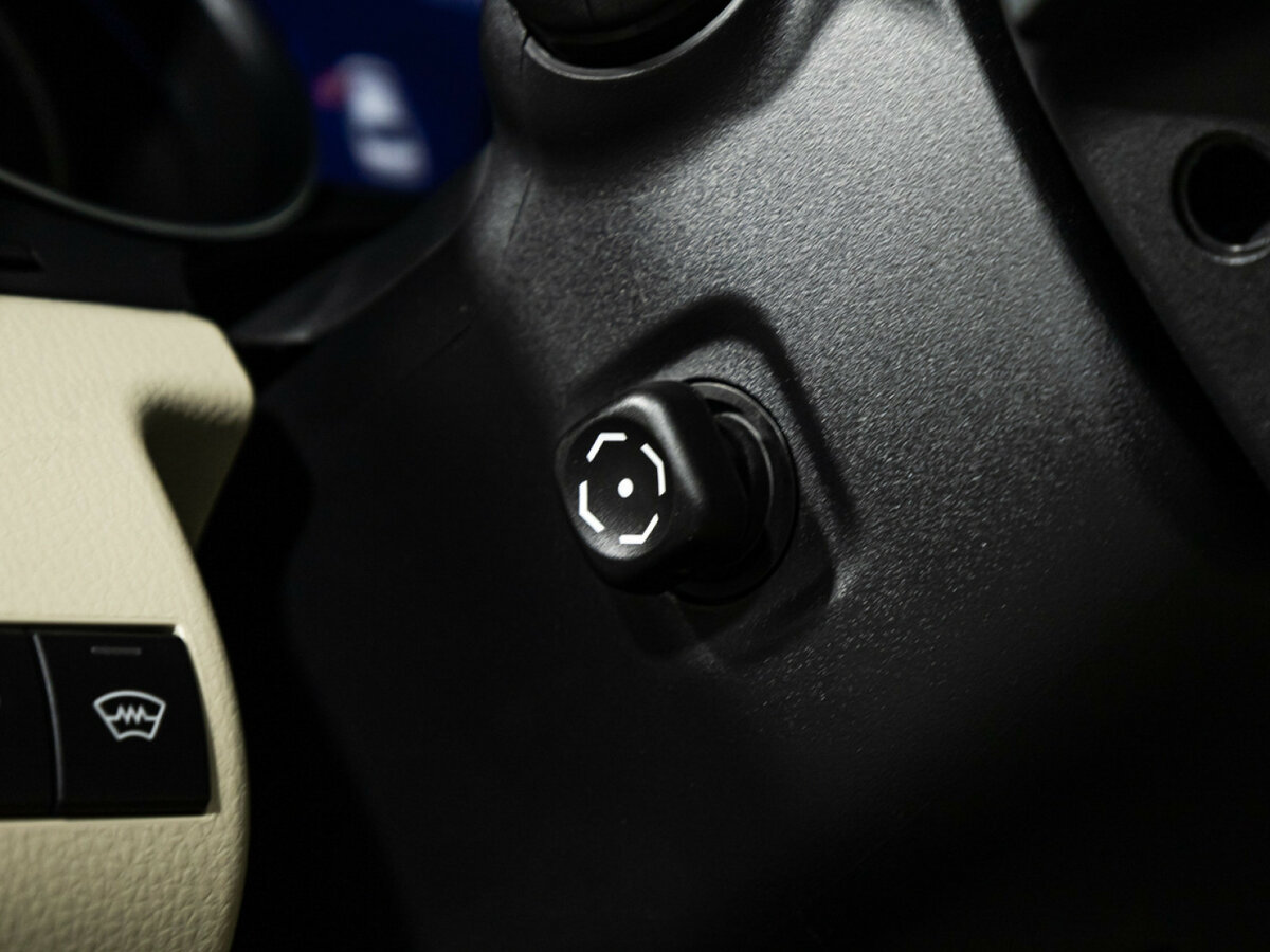 Toyota Camry 2020 года с пробегом. Фото: #14