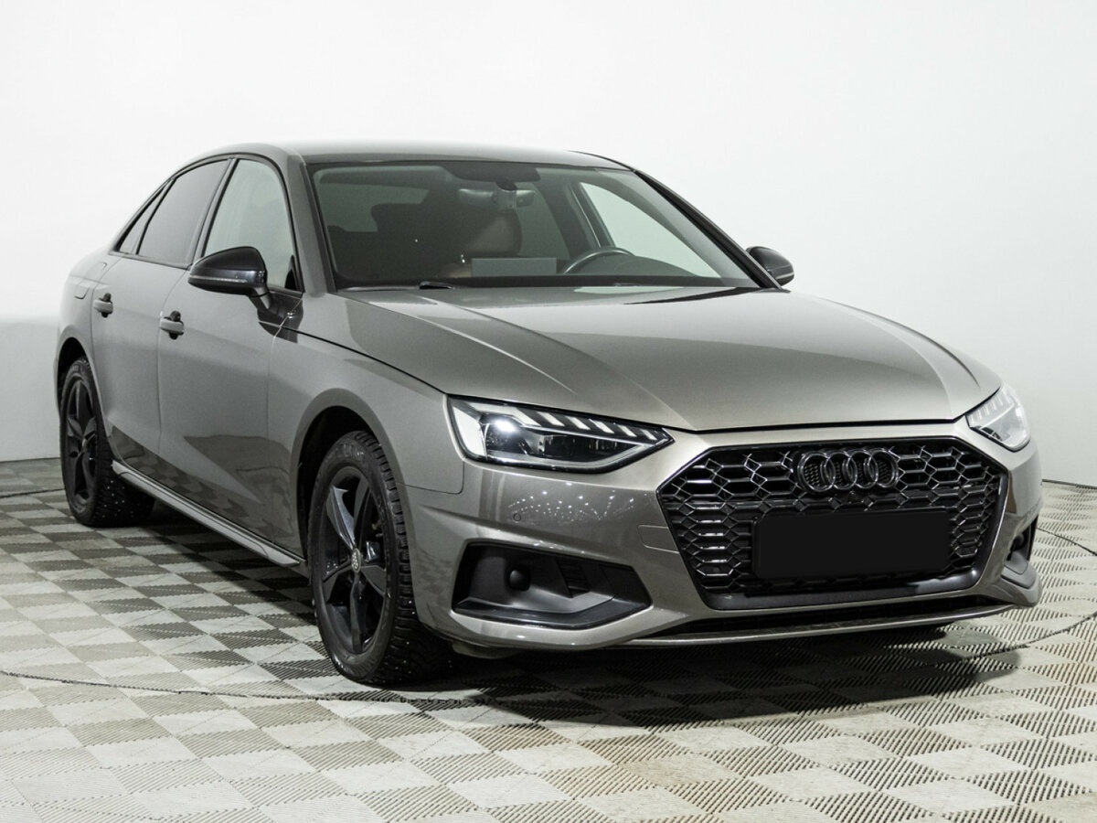 Audi A4 2020 года с пробегом. Фото: #2