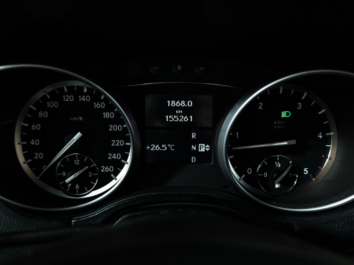 Mercedes-Benz M-Класс 2010 года с пробегом. Фото: #10