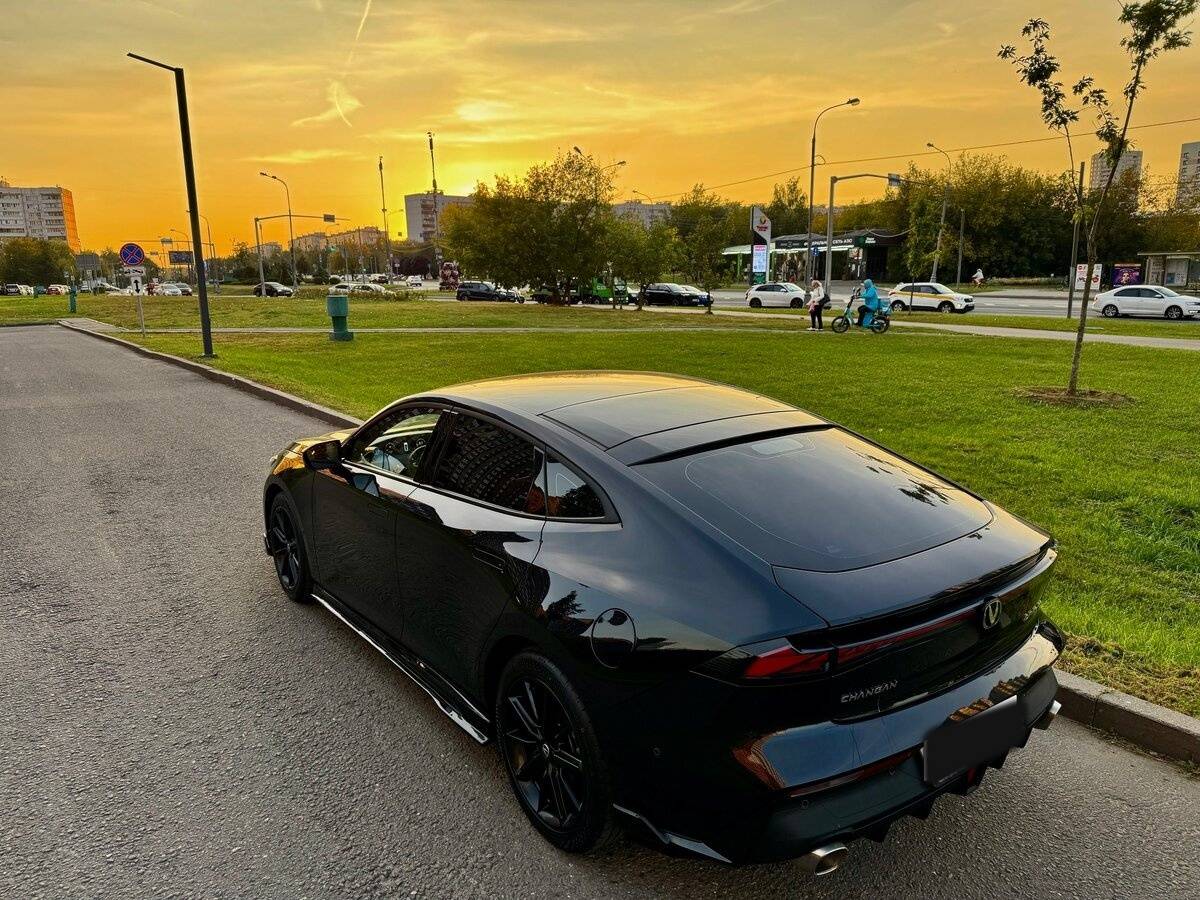 Changan UNI-V 2024 года с пробегом. Фото: #7