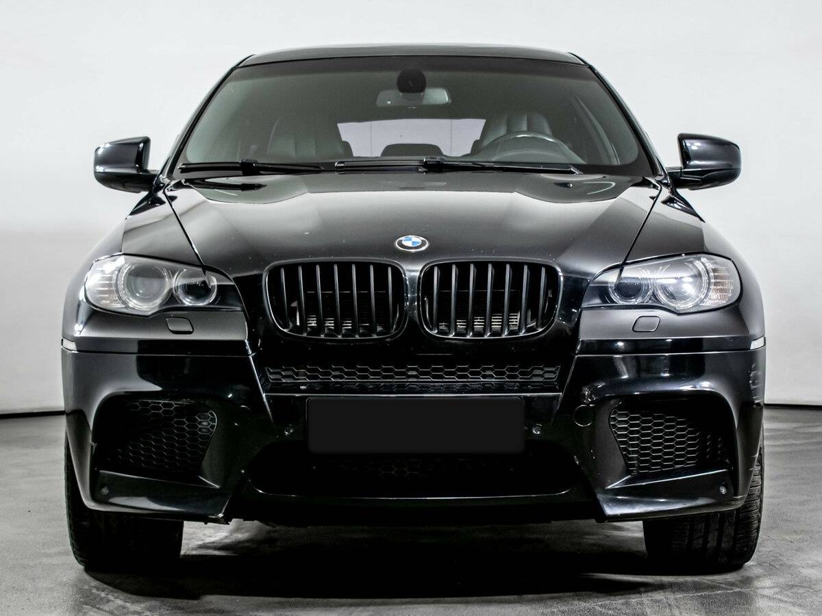 BMW X6 M 2011 года с пробегом. Фото: #1