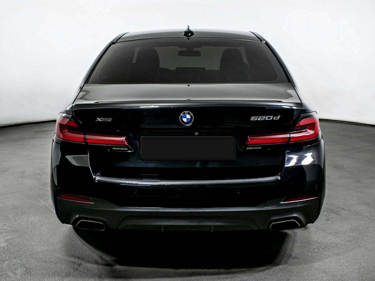 BMW 5 серии 2021 года с пробегом. Фото: #5