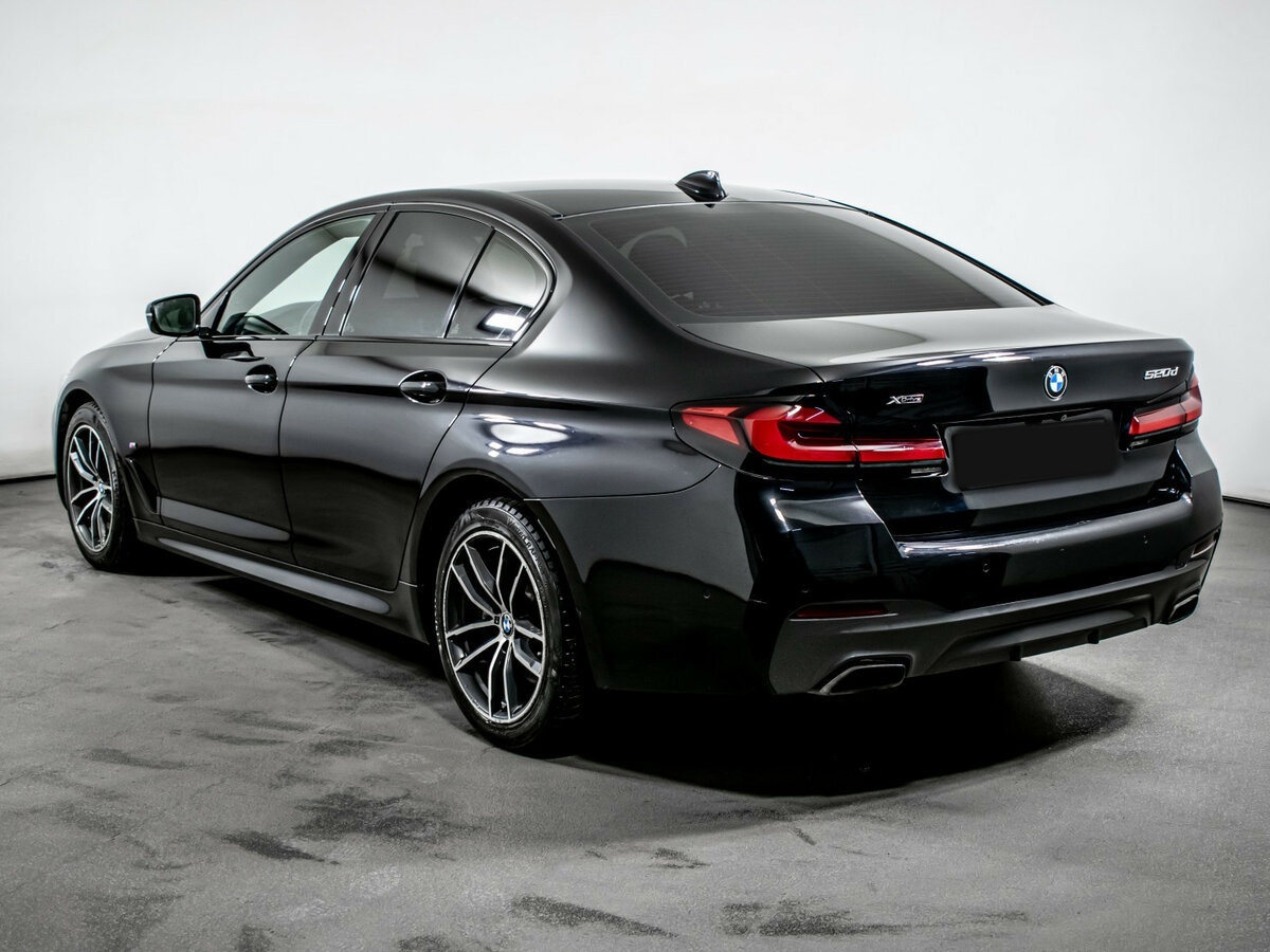 BMW 5 серии 2021 года с пробегом. Фото: #6