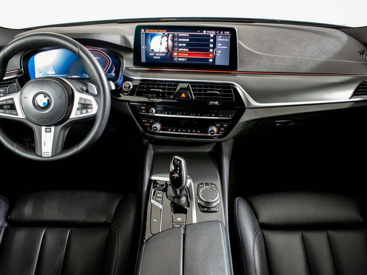 BMW 5 серии 2021 года с пробегом. Фото: #10