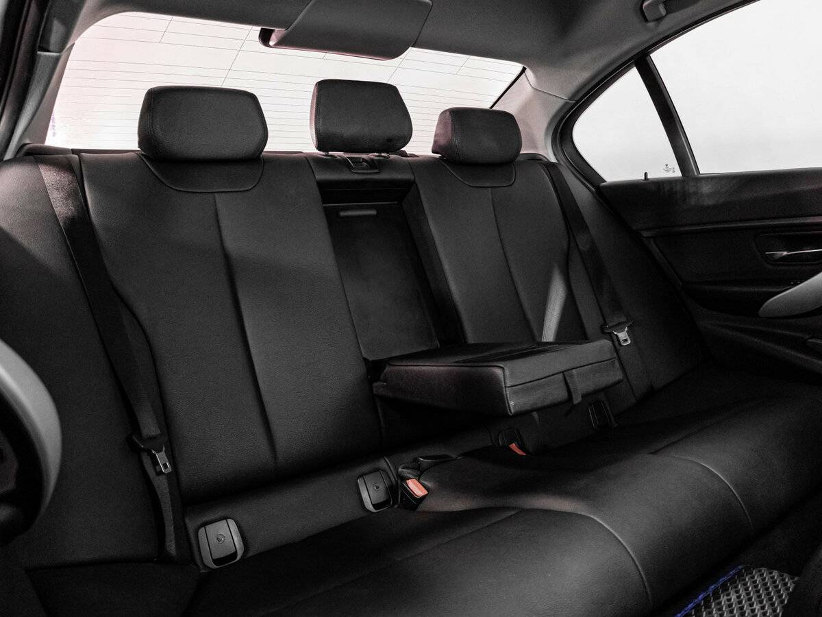 BMW 3 серии 2016 года с пробегом. Фото: #19