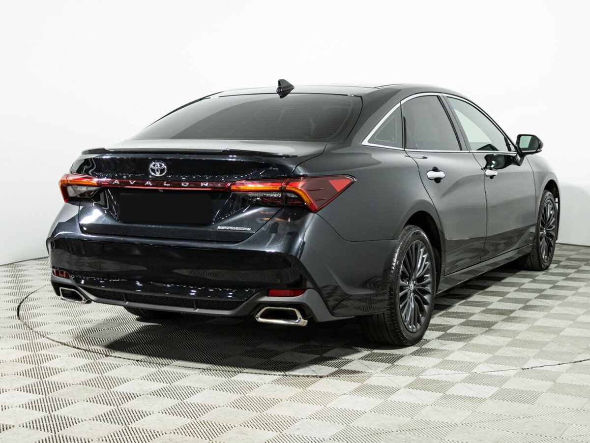 Toyota Avalon 2022 года с пробегом. Фото: #3