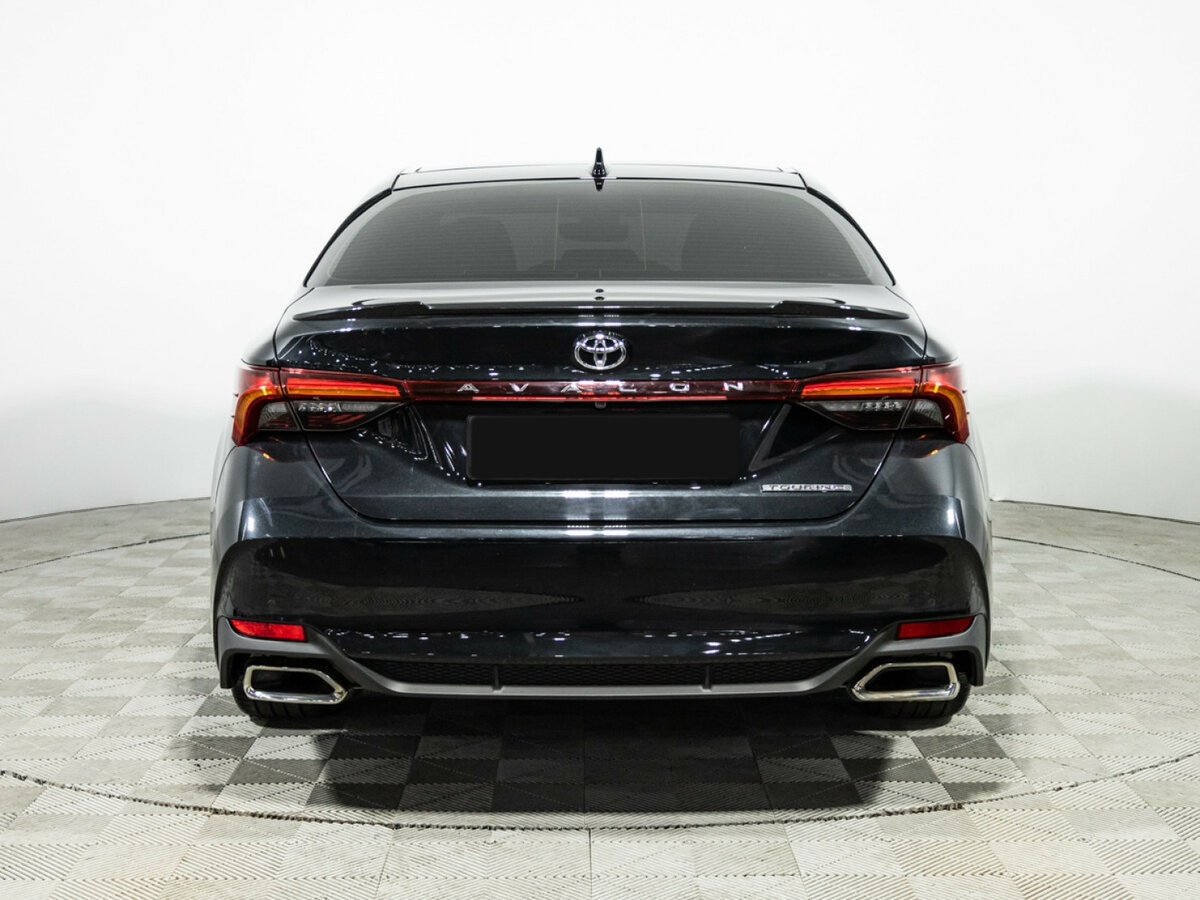 Toyota Avalon 2022 года с пробегом. Фото: #4