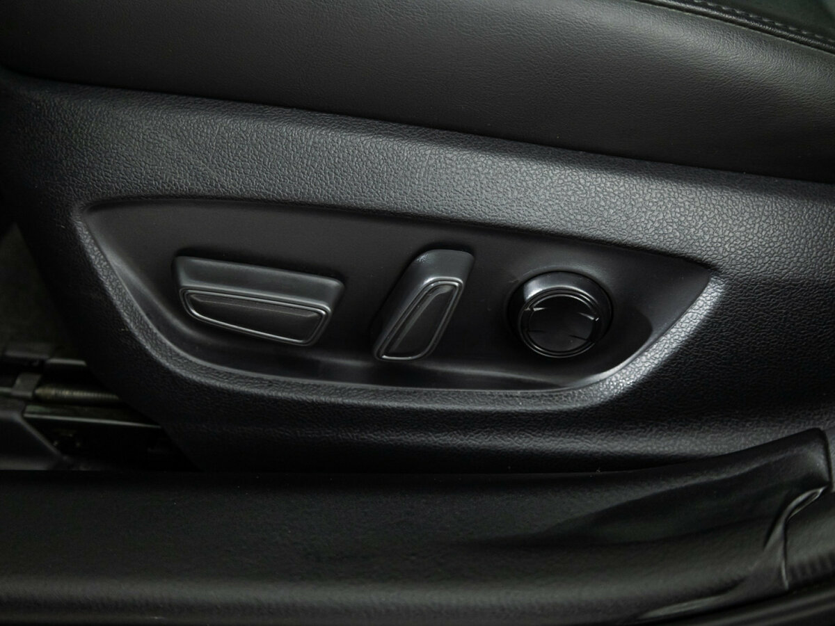 Toyota Avalon 2022 года с пробегом. Фото: #14