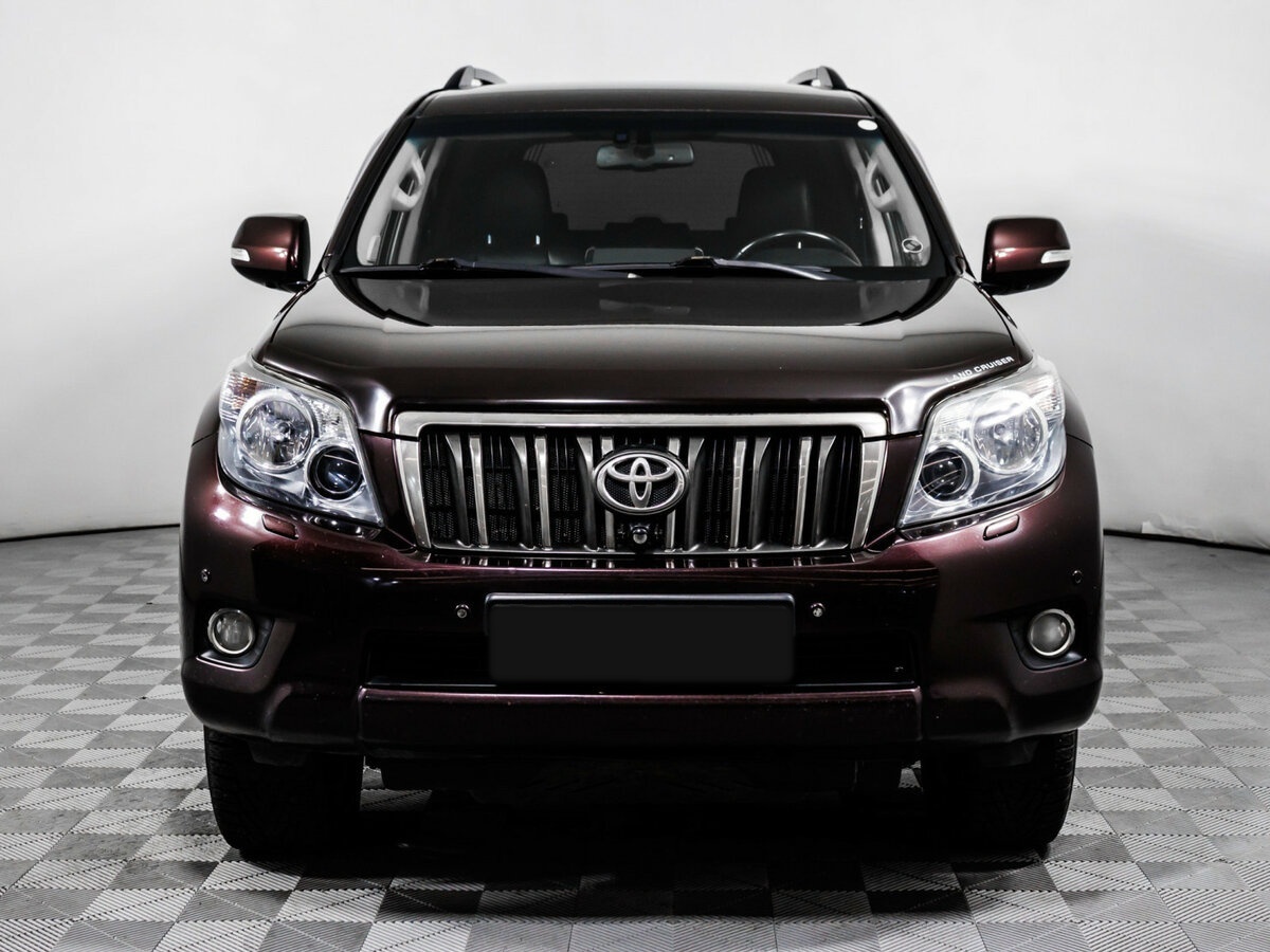 Toyota Land Cruiser Prado 2010 года с пробегом. Фото: #1