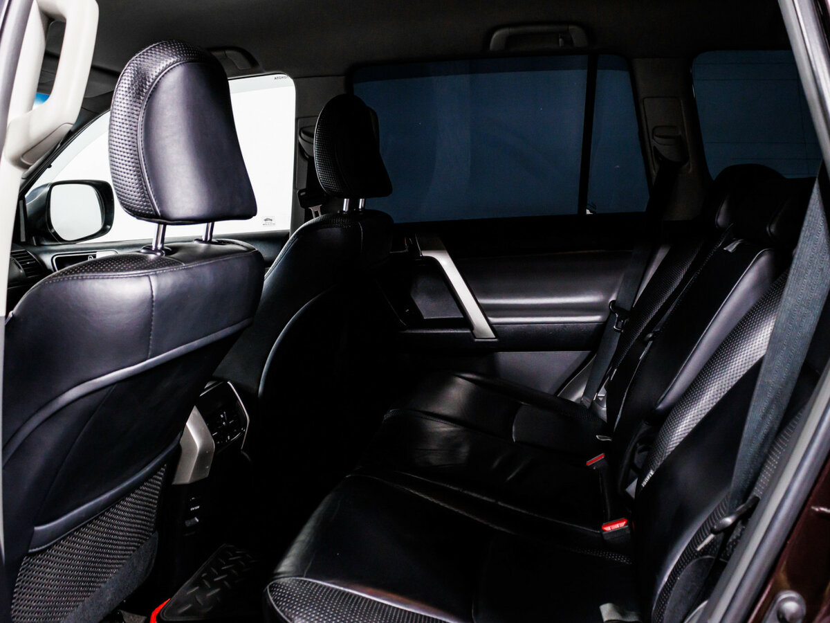 Toyota Land Cruiser Prado 2010 года с пробегом. Фото: #10