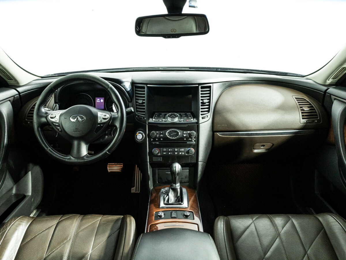Infiniti FX 2012 года с пробегом. Фото: #12