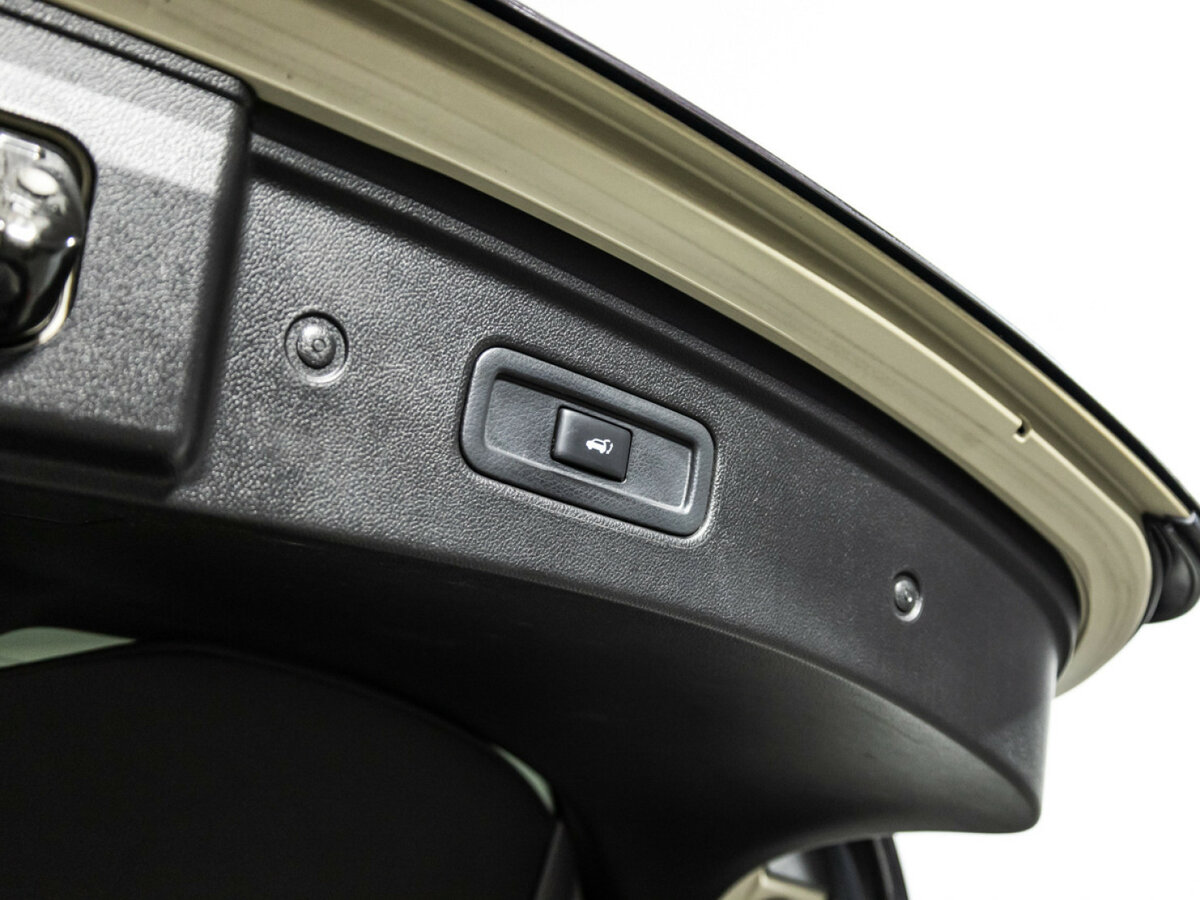 Infiniti FX 2012 года с пробегом. Фото: #22