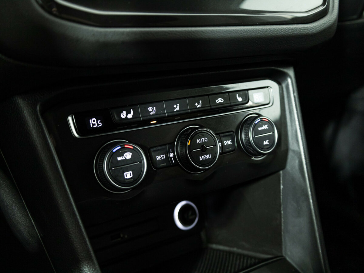 Volkswagen Tiguan 2017 года с пробегом. Фото: #11