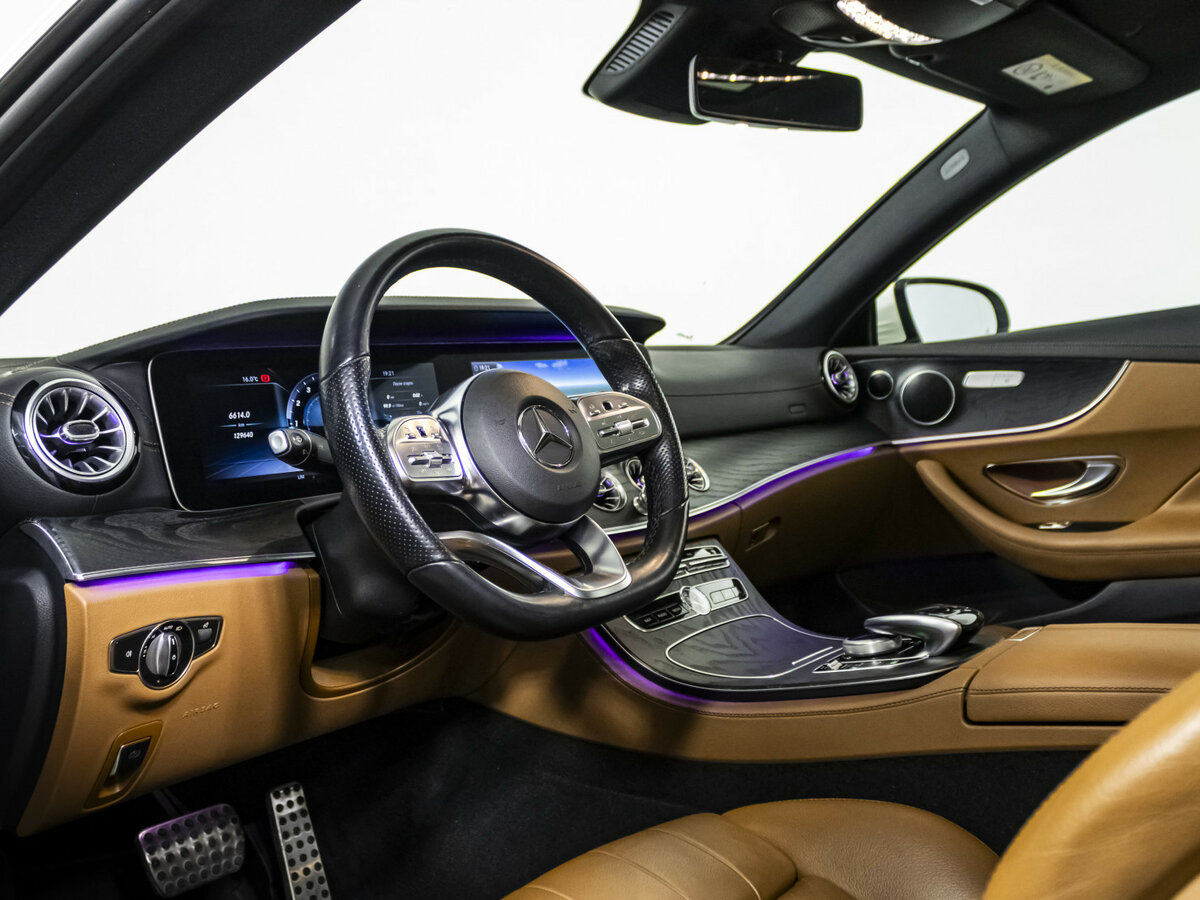 Mercedes-Benz E-Класс 2018 года с пробегом. Фото: #8