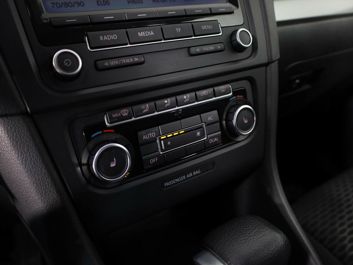 Volkswagen Golf 2009 года с пробегом. Фото: #9