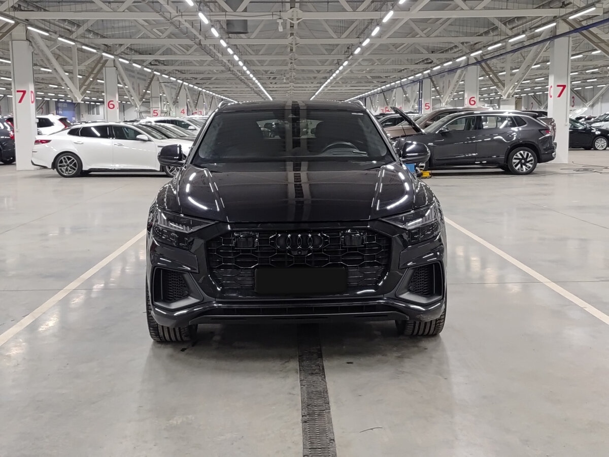 Audi Q8 2019 года с пробегом. Фото: #1