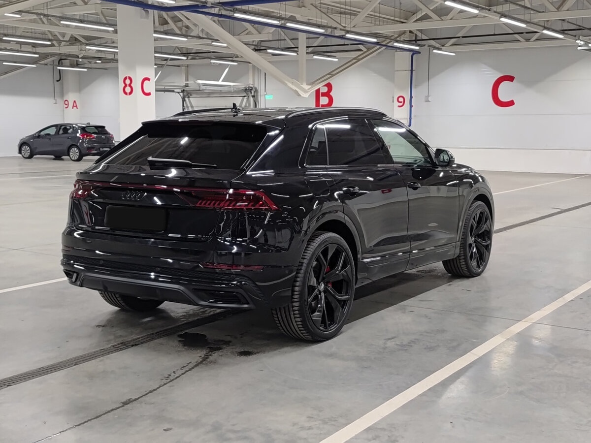 Audi Q8 2019 года с пробегом. Фото: #4