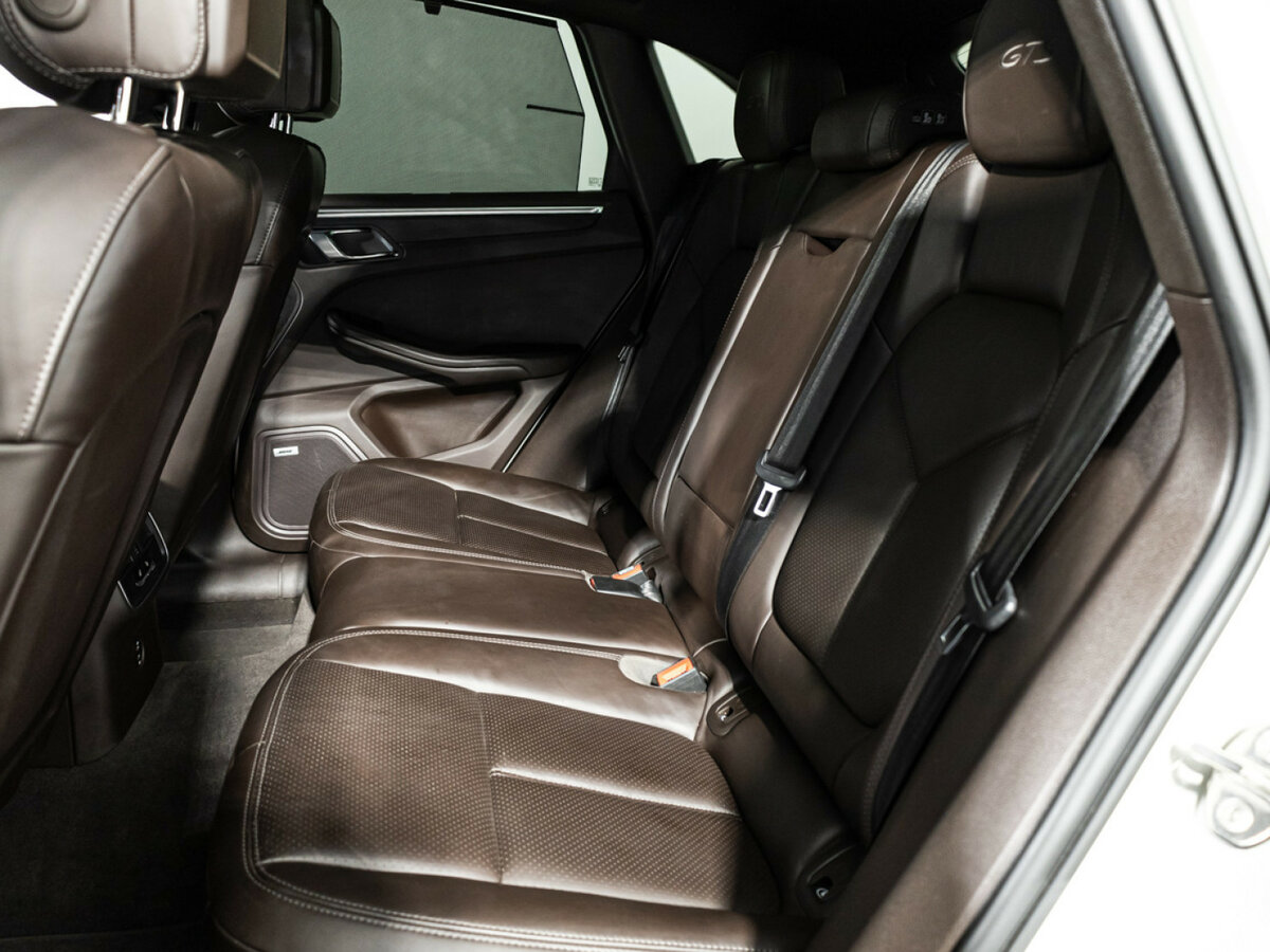 Porsche Macan 2021 года с пробегом. Фото: #7