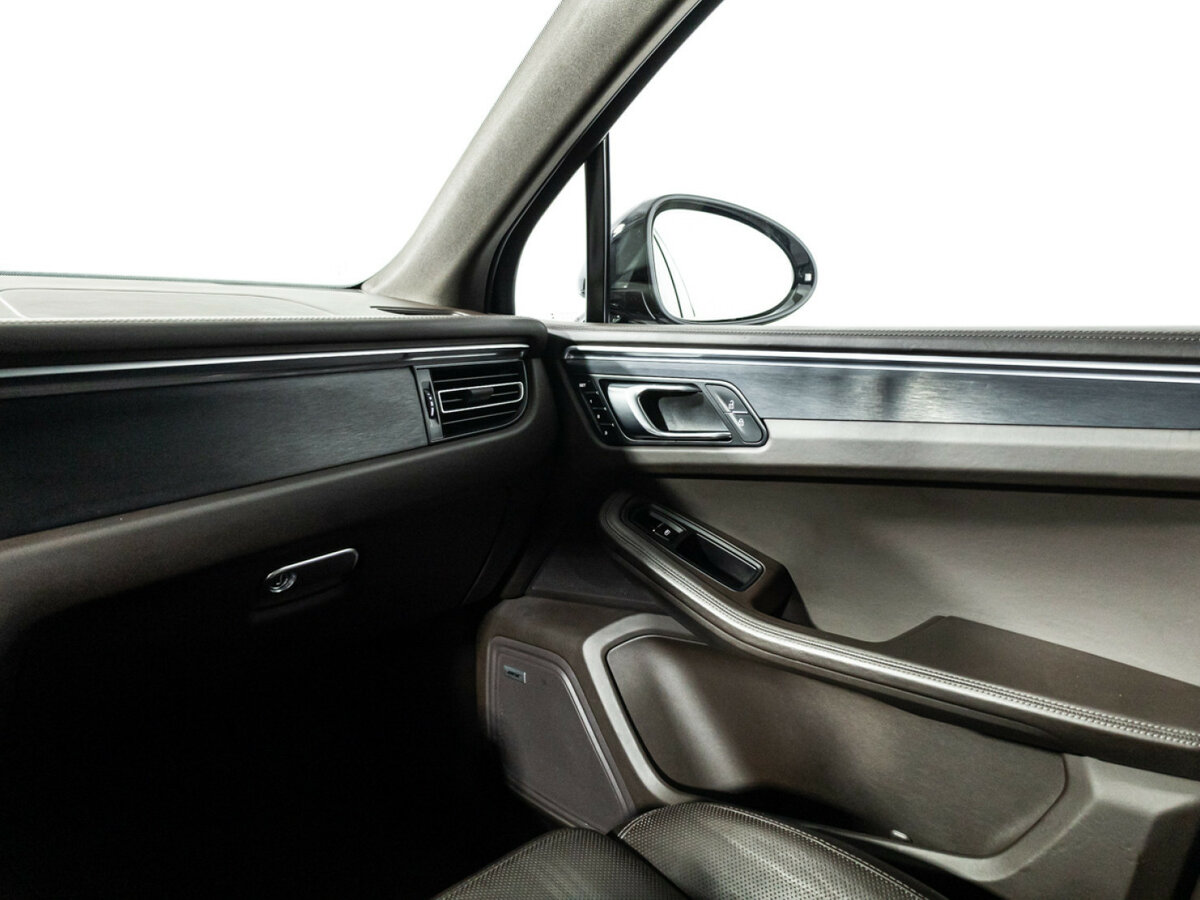 Porsche Macan 2021 года с пробегом. Фото: #18